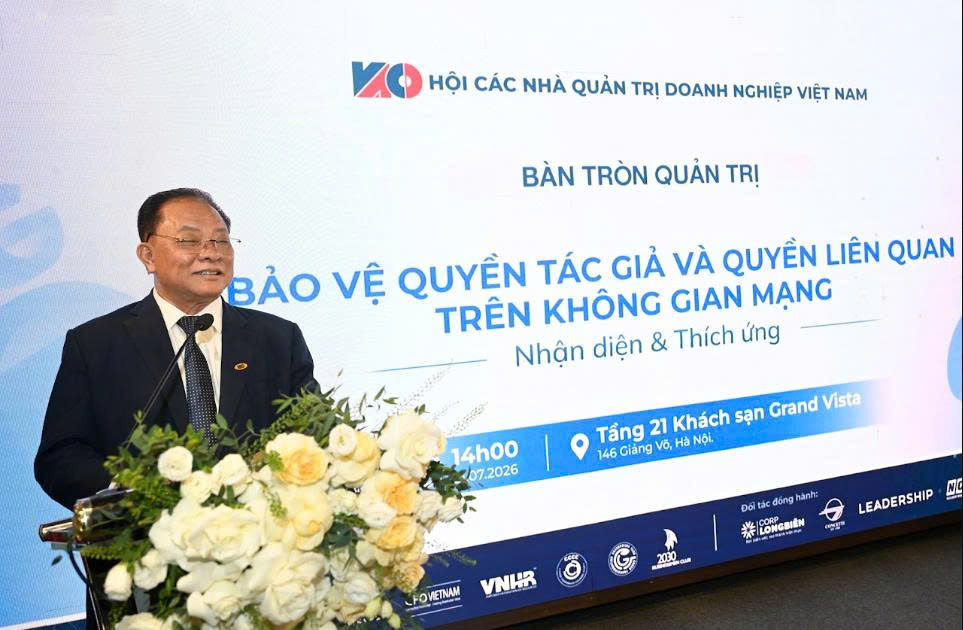 6a8587fe22cec-vh8.jpg
